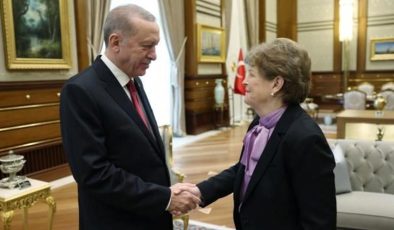 Cumhurbaşkanı Erdoğan ABD’li Senatör Jeanne Shaheen’i kabul etti